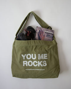 You Me Rocks Sling Tote (Olive)